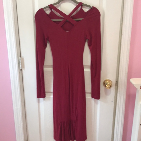 EcoSkin Red Dress - Picture 7 of 8